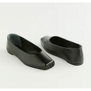 Reformation Mikayla Black Leather Square Toe Flats Sz 9